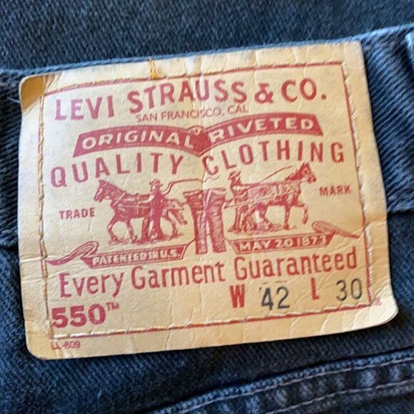 Levi’s Men’s 550 Straight Leg Jeans Size 42x30 - Picture 4 of 9